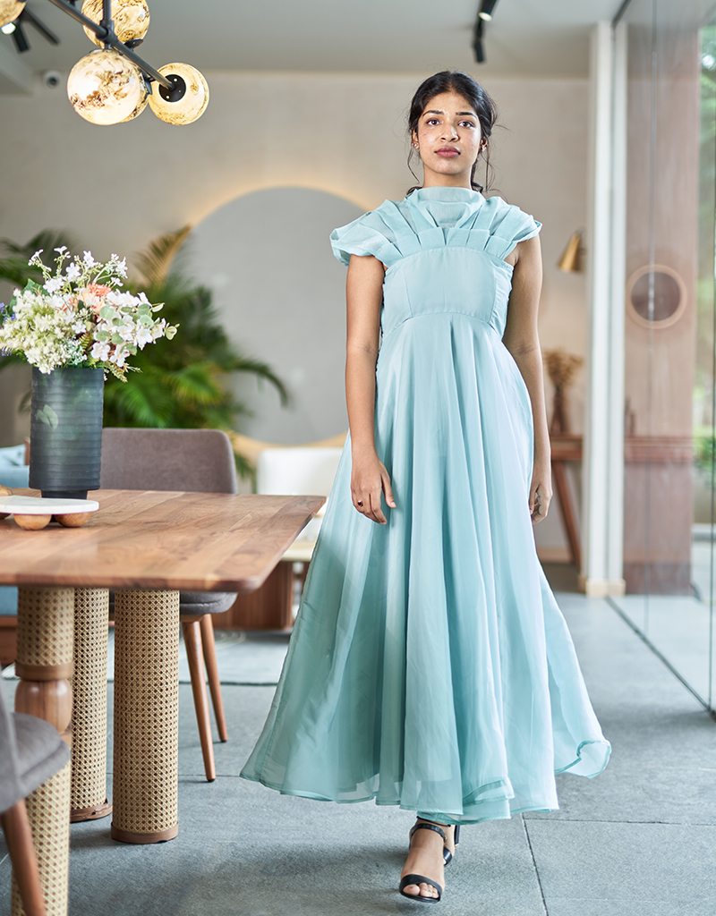 Dress 20 - Image 2